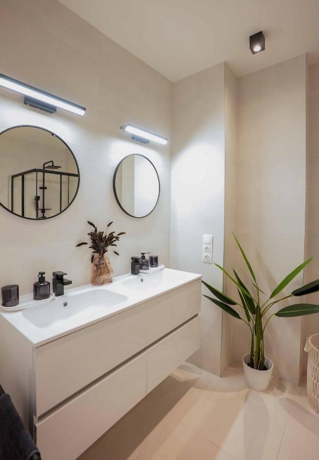 Corvin Avenue Premium Central Apartment Budapest Exterior photo